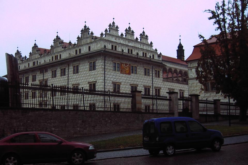 7580_crop.jpg