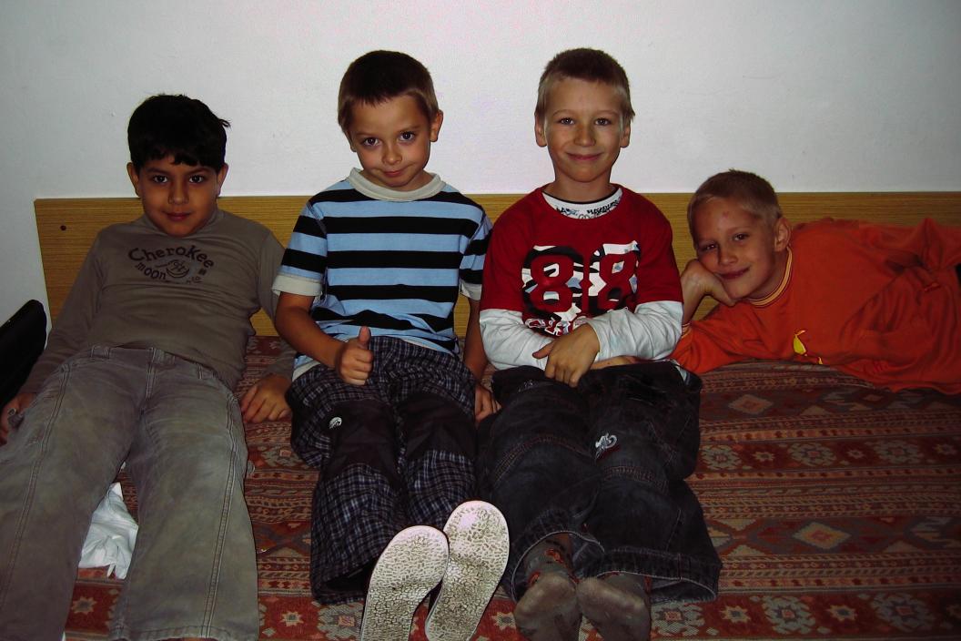 7589_crop.jpg